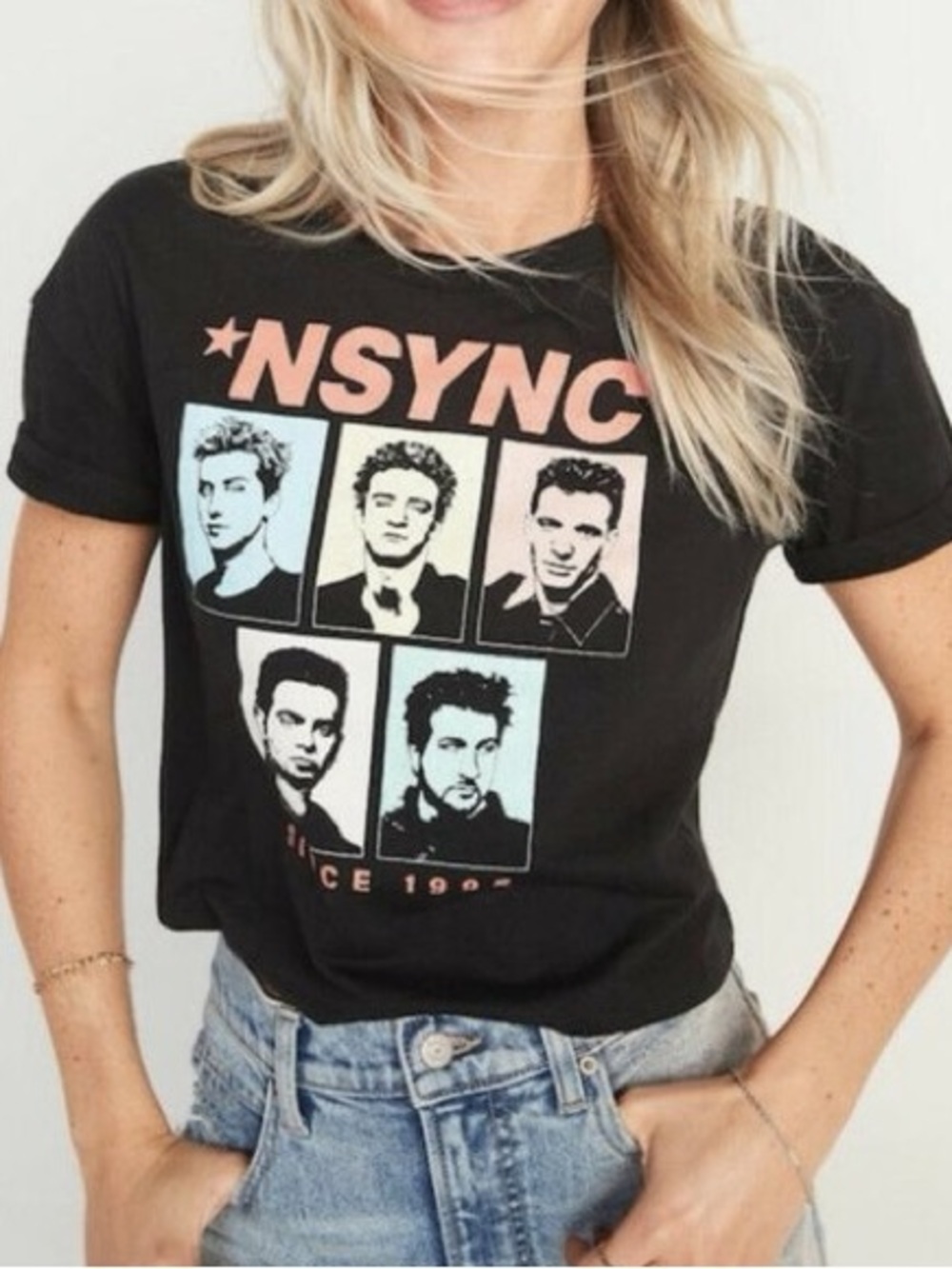 *NSYNC Pop Art Graphic Band Tee Cropped